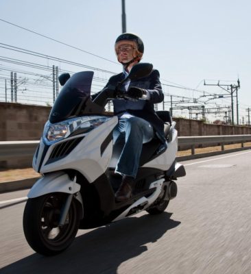 Subito - LE MOTO DI SCAGLIONE SAS - Parabrezza alto faco per kymco agility  300 - Accessori Moto In vendita a Palermo